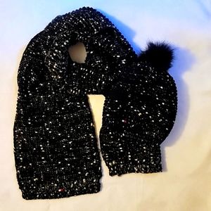 TOMMY HILFIGER SCARF